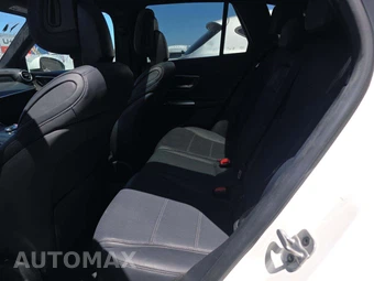 2024 Mercedes-Benz GLC 300 4MATIC - miniatura 13