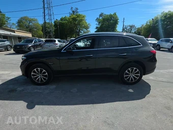 2024 Mercedes-Benz GLC 300 - miniatura 3