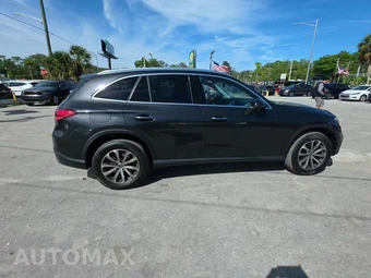 2024 Mercedes-Benz GLC 300 - miniatura 5