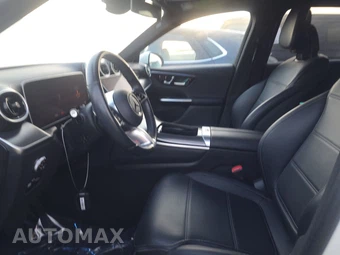 2024 Mercedes-Benz GLC 300 – miniatura 7