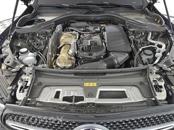 2024 Mercedes-Benz GLC 300 – miniatura 16