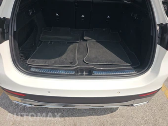 2024 Mercedes-Benz GLC 300 - miniatura 16