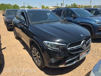 2024 Mercedes-Benz GLC 300 – miniatura 4