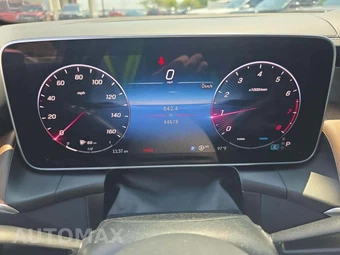 2024 Mercedes-Benz GLC 300 – miniatura 6