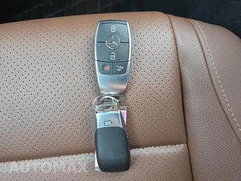 2024 Mercedes-Benz GLE 350 – miniatura 33