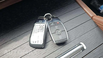 2024 Mercedes-Benz GLE 350 - miniatura 23