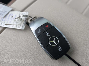 2024 Mercedes-Benz GLE 350 - miniatura 8