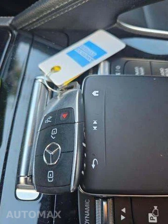 2024 Mercedes-Benz GLE 450e 4MATIC - miniatura 9
