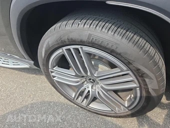 2024 Mercedes-Benz GLS 450 4MATIC - miniatura 11