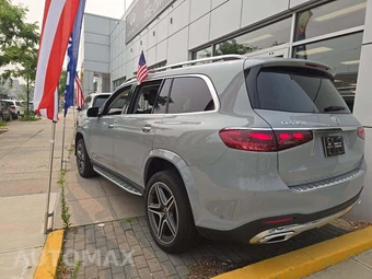 2024 Mercedes-Benz GLS 450 4MATIC - miniatura 2