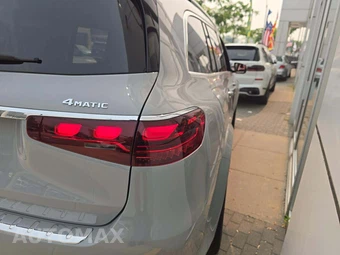 2024 Mercedes-Benz GLS 450 4MATIC - miniatura 3