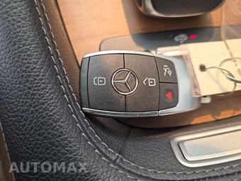 2024 Mercedes-Benz GLS 450 4MATIC - miniatura 8