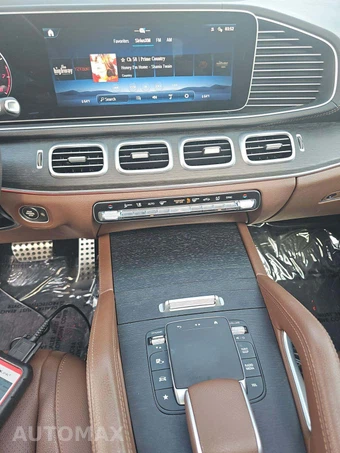 2024 Mercedes-Benz GLS 450 4MATIC - miniatura 7