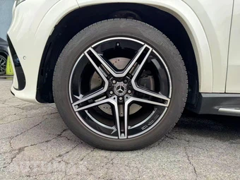 2024 Mercedes-Benz GLS 450 4MATIC - miniatura 40