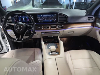 2024 Mercedes-Benz GLS 450 4MATIC - miniatura 11