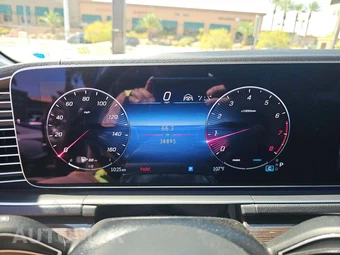 2024 Mercedes-Benz GLS 450 4MATIC - miniatura 9