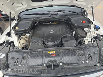 2024 Mercedes-Benz GLS 450 4MATIC - miniatura 16