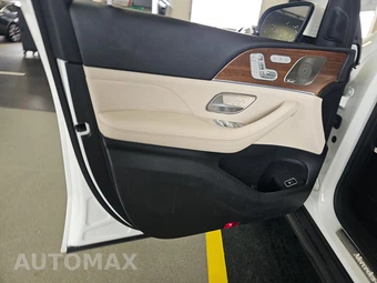 2024 Mercedes-Benz GLS 450 4MATIC - miniatura 9