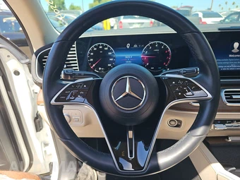 2024 Mercedes-Benz GLS 450 4MATIC - miniatura 10
