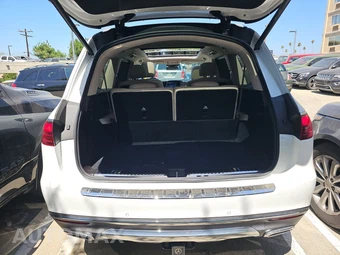 2024 Mercedes-Benz GLS 450 4MATIC - miniatura 17