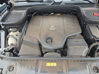 2024 Mercedes-Benz GLS 450 4MATIC - miniatura 16