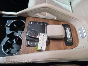 2024 Mercedes-Benz GLS 450 4MATIC - miniatura 8
