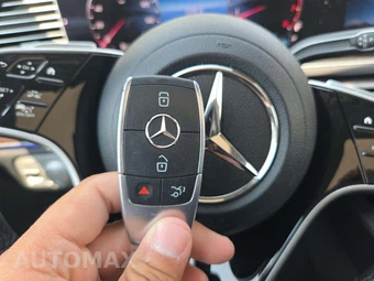 2024 Mercedes-Benz GLS 450 4MATIC - miniatura 5