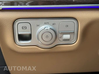2024 Mercedes-Benz GLS 450 4MATIC - miniatura 17