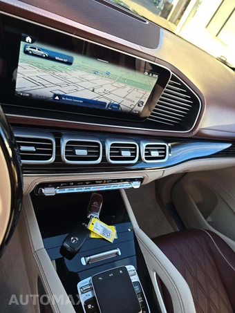 2024 Mercedes-Benz Maybach GLS 600 4MATIC - miniatura 10