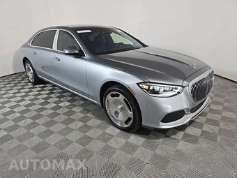 2024 Mercedes-Benz Maybach S 580 4MATIC - miniatura 3