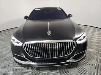 2024 Mercedes-Benz Maybach S 580 4MATIC - miniatura 2