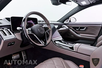 2024 Mercedes-Benz Maybach S 680 4MATIC - miniatura 2
