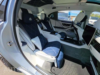2024 Mercedes-Benz Maybach S 680 4MATIC - miniatura 13
