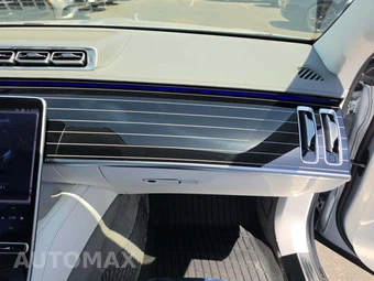 2024 Mercedes-Benz Maybach S 680 4MATIC - miniatura 16