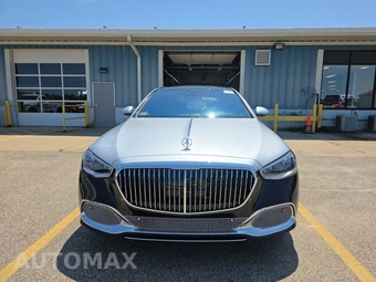 2024 Mercedes-Benz Maybach S 680 4MATIC - miniatura 2