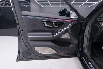 2024 Mercedes-Benz Maybach S 680 4MATIC - miniatura 10