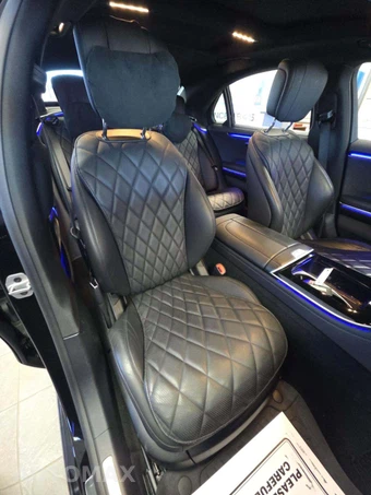 2024 Mercedes-Benz S 580 4MATIC - miniatura 18