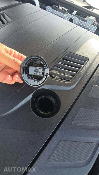 2024 Mercedes-Benz S 580 4MATIC - miniatura 25