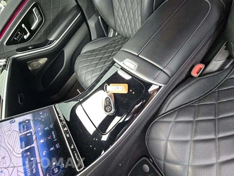 2024 Mercedes-Benz S 580 4MATIC - miniatura 8