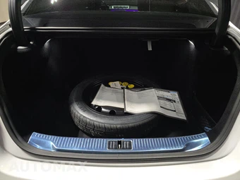 2024 Mercedes-Benz S 580 4MATIC - miniatura 16