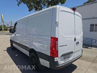 2024 Mercedes-Benz Sprinter 2500 Cargo Van 144.0" WB – miniatura 2