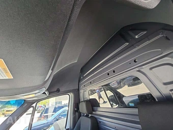 2024 Mercedes-Benz Sprinter 2500 Cargo Van 144.0" WB – miniatura 8
