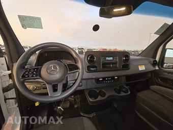 2024 Mercedes-Benz Sprinter 2500 Cargo Van 144.0" WB – miniatura 11