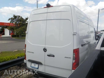 2024 Mercedes-Benz Sprinter 2500 Cargo Van 144.0" WB – miniatura 2