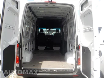 2024 Mercedes-Benz Sprinter 2500 Cargo Van 144.0" WB – miniatura 8