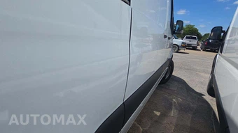 2024 Mercedes-Benz Sprinter 2500 Cargo Van 144.0" WB – miniatura 31
