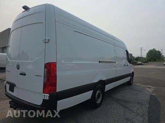2024 Mercedes-Benz Sprinter 2500 Cargo Van High Roof 170.0" WB – miniatura 3