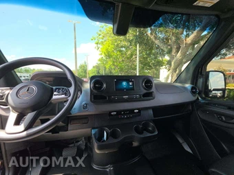 2024 Mercedes-Benz Sprinter 2500 Cargo Van Standard Roof 144.0" WB - miniatura 10