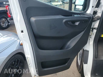 2024 Mercedes-Benz Sprinter 2500 Passenger Van 144.0" WB - miniatura 9