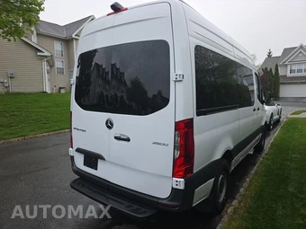 2024 Mercedes-Benz Sprinter 2500 Passenger Van 144.0" WB – miniatura 4